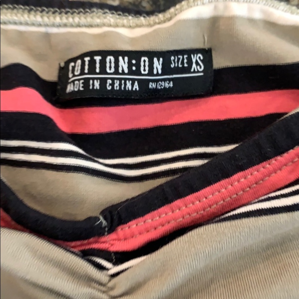 Form fitting shirt - Picture 2 of 3